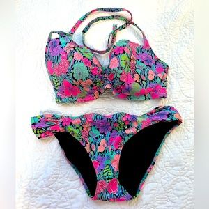 Victoria’s Secret Bikini Floral 36DD Top / Large Bottoms